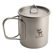 Stainless steel mug with lid and Qunature logo on a white background