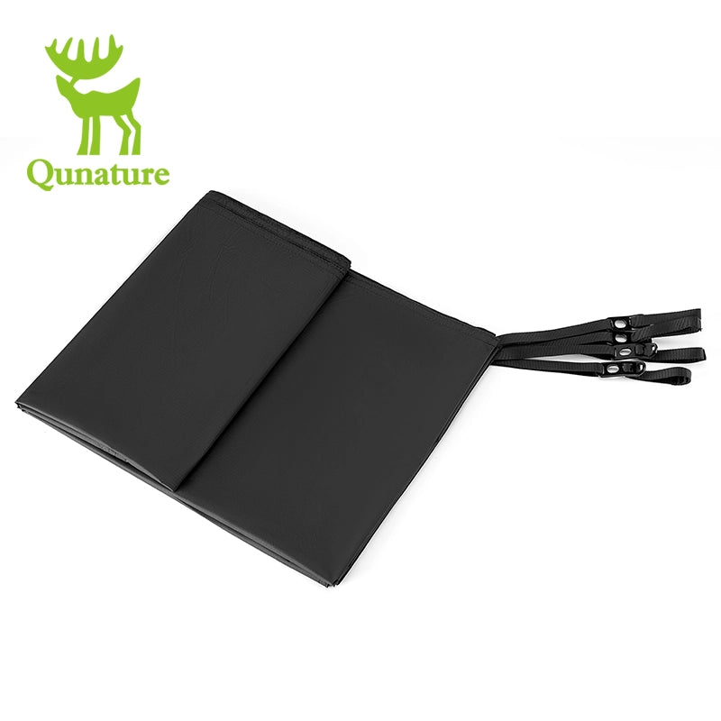 Black folding mat with straps and Qunature logo on a white background
