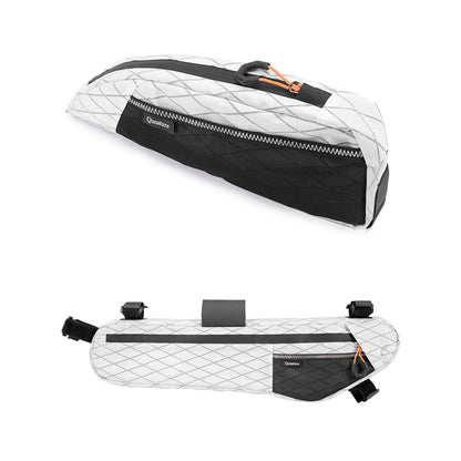 White and black bag with geometric pattern and 'Qunature' branding on a white background